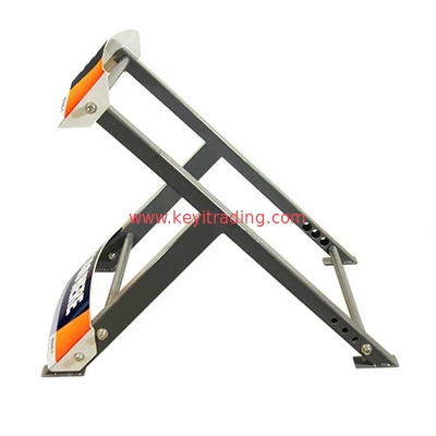 Custom Adjustable Metal Tire Rack Wheel Display Rack For trade show