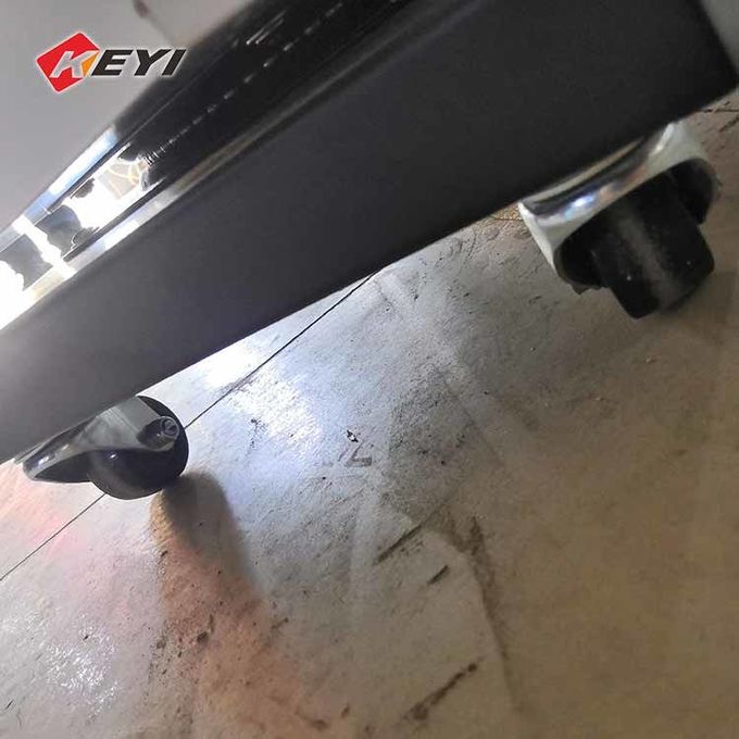 Стеллаж для выставки товаров 4 солнечных очков